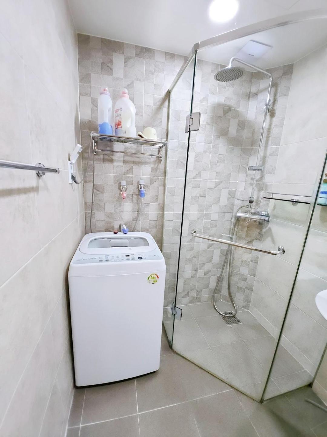 Hongdae Residence-2 1Min From Hongik Uni Station Exit #1 Seoul Exterior photo